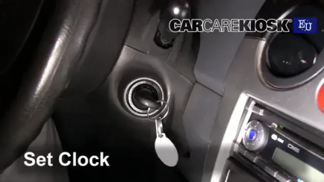 2005 Chevrolet Spark LS 0.8L 3 Cyl. Reloj Fijar hora de reloj